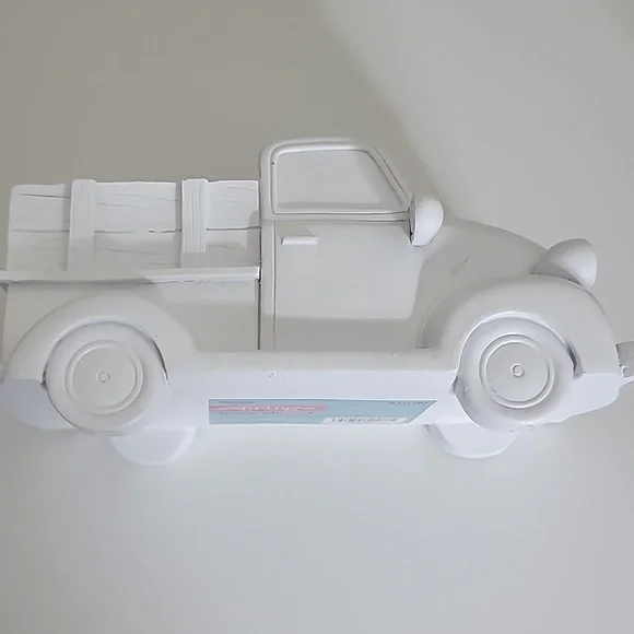 Truck Planter Ready For Paint Approx 8" L - Picture 5 of 6